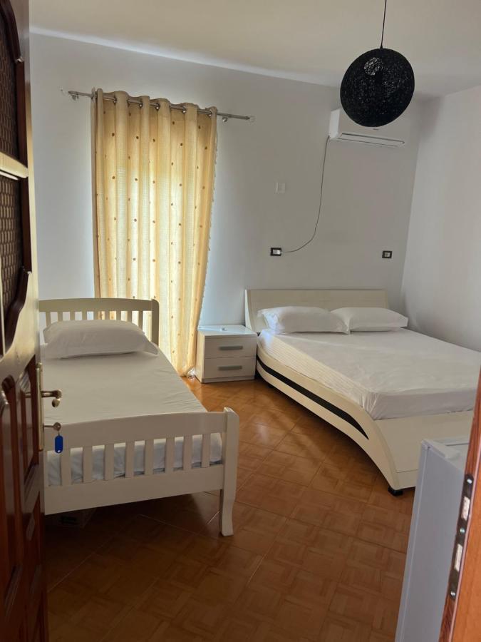 Rooms For Rent Habipi Vlore Exterior photo
